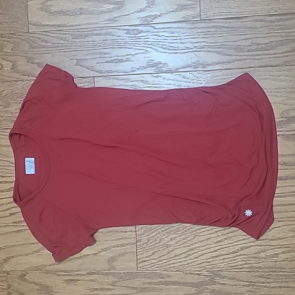 ATHLETA Fastest Track Tee size Medium - Picture 1 of 5
